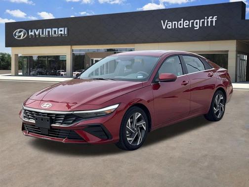 2025 Hyundai ELANTRA SEL