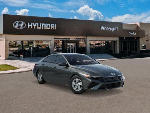 2025 Hyundai ELANTRA SE