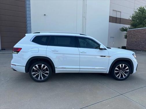 2021 Volkswagen Atlas 3.6L SEL Premium