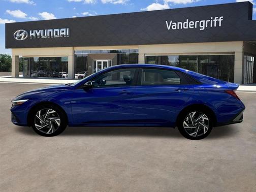 2025 Hyundai ELANTRA Sport