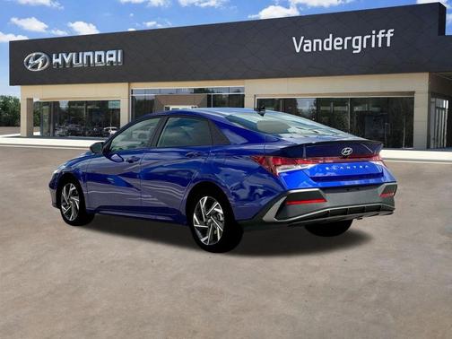 2025 Hyundai ELANTRA Sport