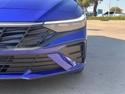 2025 Hyundai ELANTRA Sport