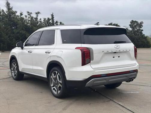 2025 Hyundai PALISADE SEL Premium
