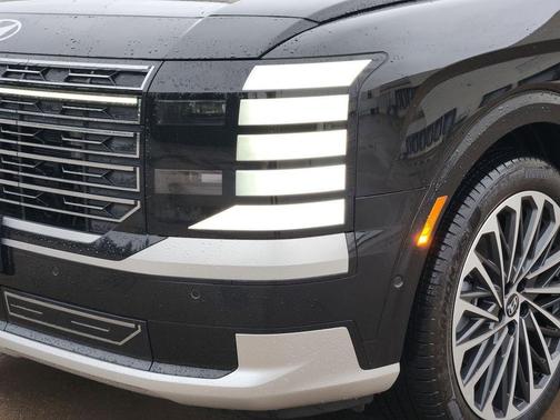 Abyss Black Pearl 2026 Hyundai Palisade Hybrid Calligraphy