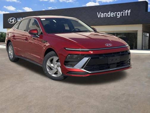 2025 Hyundai SONATA SE