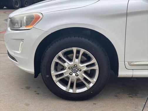 2015 Volvo XC60 T5 Platinum