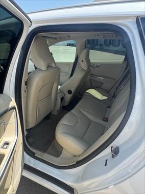 2015 Volvo XC60 T5 Platinum