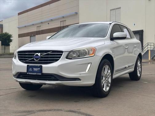 2015 Volvo XC60 T5 Platinum