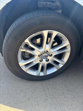 2015 Volvo XC60 T5 Platinum