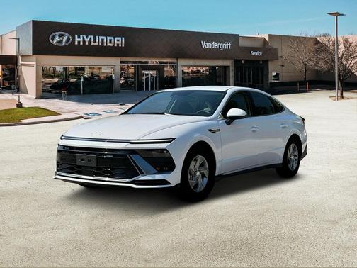 2025 Hyundai SONATA SE