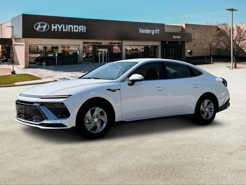 2025 Hyundai SONATA SE