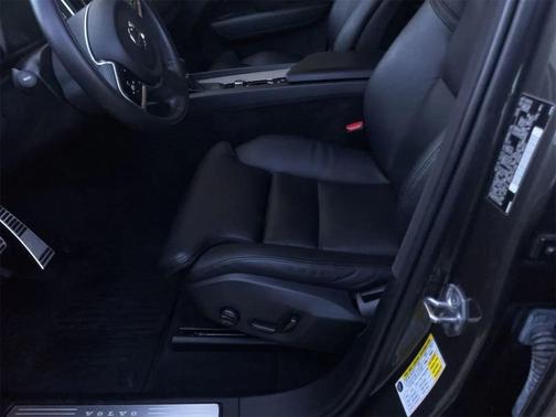 2018 Volvo XC60 T5 Inscription