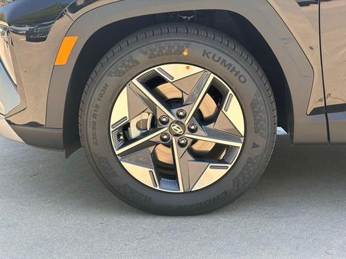 2026 Hyundai TUCSON SEL Convenience