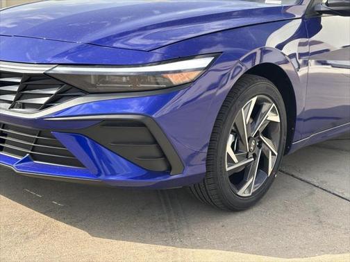 2025 Hyundai ELANTRA Sport