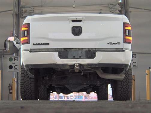 2019 RAM 2500 Laramie Crew Cab 4x4 6'4' Box
