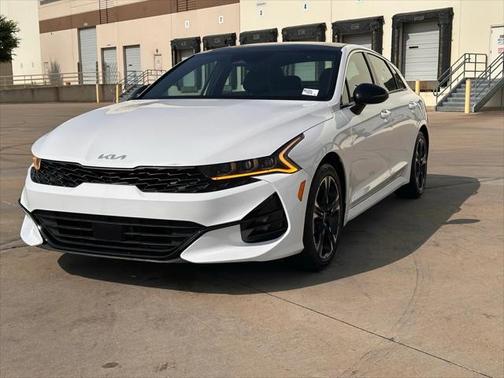2022 Kia K5 GT-Line