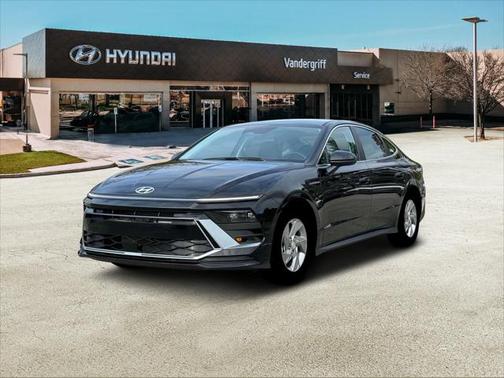 2025 Hyundai SONATA SE