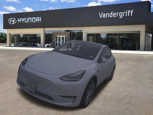 2023 Tesla Model Y Long Range Dual Motor All-Wheel Drive