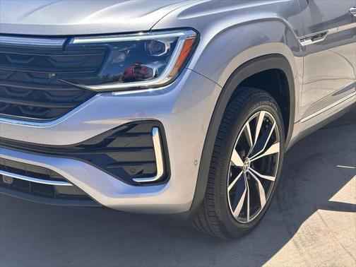 2025 Volkswagen Atlas 2.0T SEL Premium R-Line 4MOTION