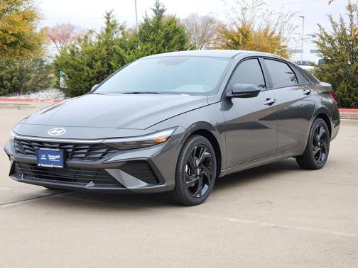 2026 Hyundai ELANTRA Sport