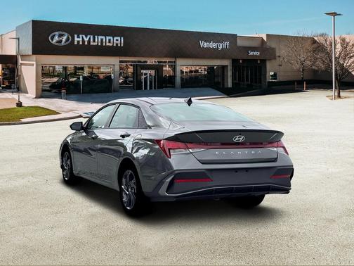 2026 Hyundai ELANTRA Sport