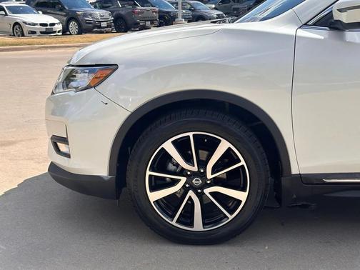 2019 Nissan Rogue SL