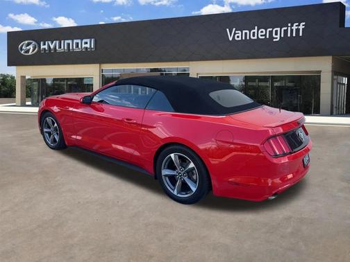 2016 Ford Mustang V6