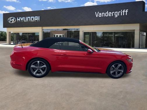 2016 Ford Mustang V6