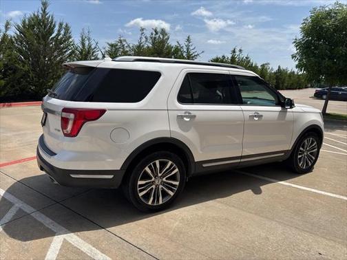 2018 Ford Explorer Platinum