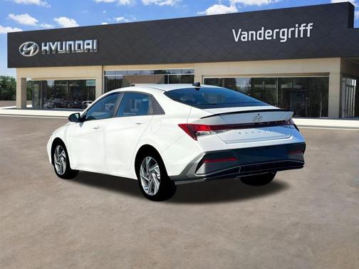 2025 Hyundai ELANTRA Sport