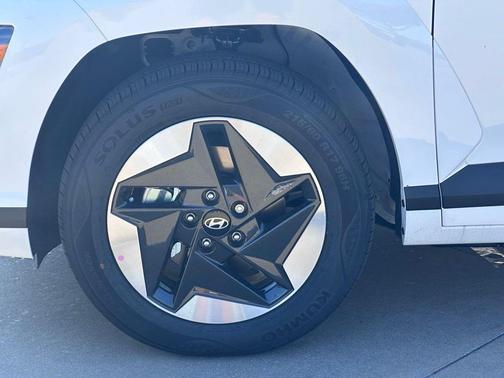 2025 Hyundai KONA EV SEL