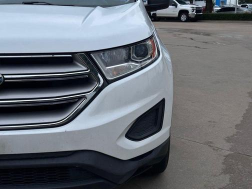 Oxford White 2015 Ford Edge SE