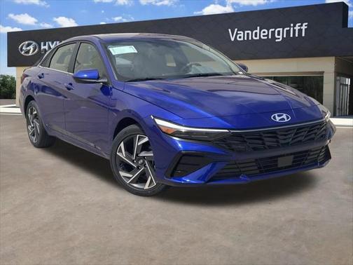 2025 Hyundai ELANTRA SEL