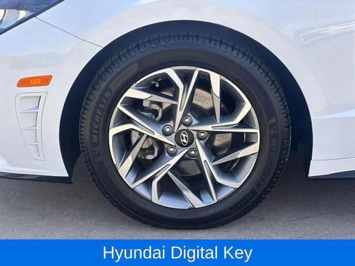 2020 Hyundai SONATA SEL