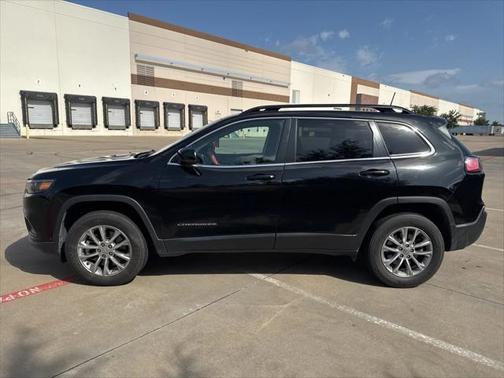 2022 Jeep Cherokee Latitude Lux