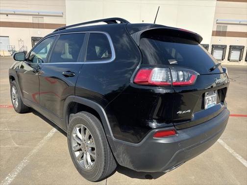 2022 Jeep Cherokee Latitude Lux