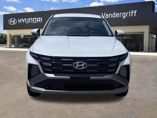 Serenity White Pearl 2026 Hyundai TUCSON SE