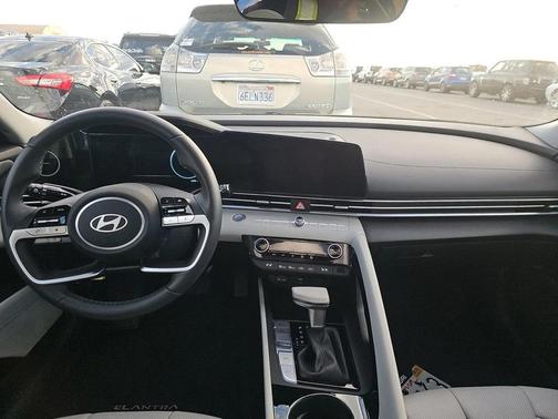 2025 Hyundai ELANTRA HEV Limited