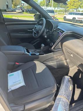 2024 Hyundai SANTA CRUZ SE