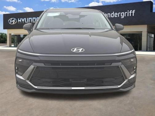 2025 Hyundai SONATA Hybrid SE