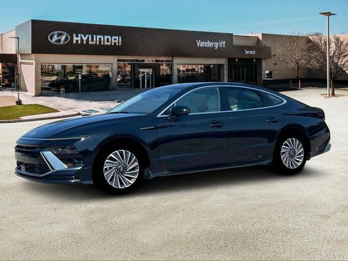 2025 Hyundai SONATA Hybrid SE