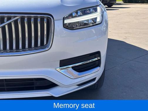 2022 Volvo XC90 Recharge Plug-In Hybrid T8 Inscription Expression 6 Passenger