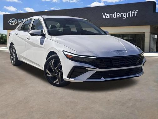 2025 Hyundai ELANTRA Limited