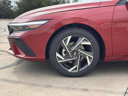 2025 Hyundai ELANTRA Sport