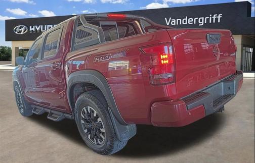 2022 Nissan Frontier PRO-4X