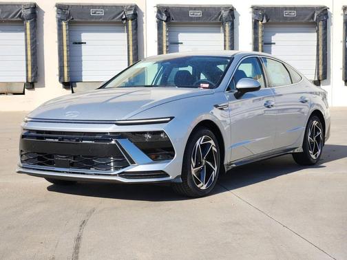 2026 Hyundai SONATA SEL