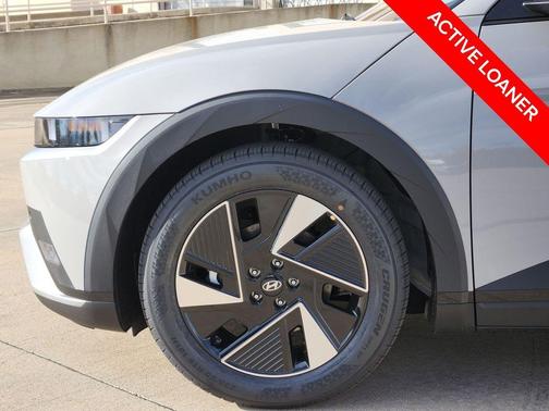 Cyber Gray 2026 Hyundai IONIQ 5 SEL