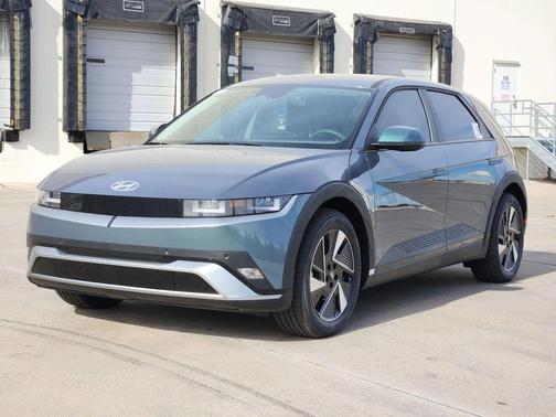 Digital Teal 2026 Hyundai IONIQ 5 SE