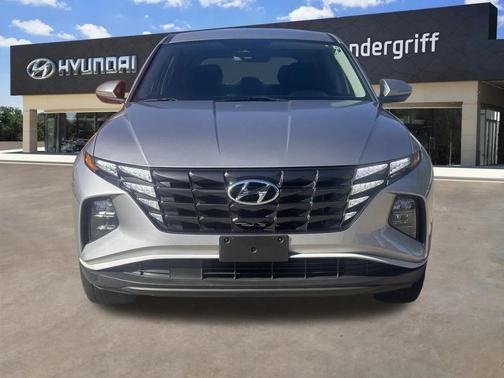 2022 Hyundai TUCSON SE
