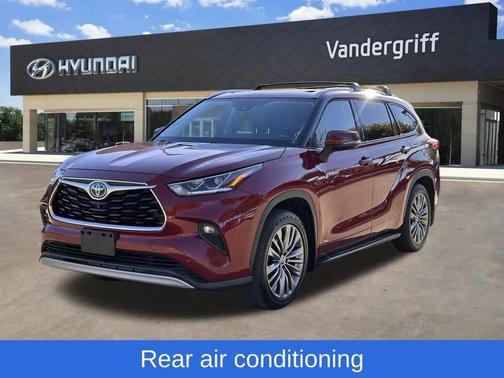 2021 Toyota Highlander Hybrid Platinum